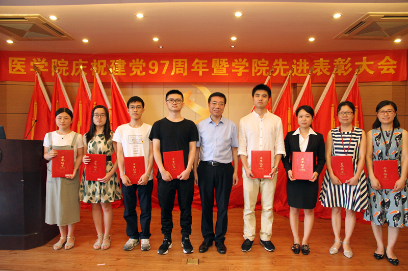 1530234923132456.jpg IMG_1241.jpg